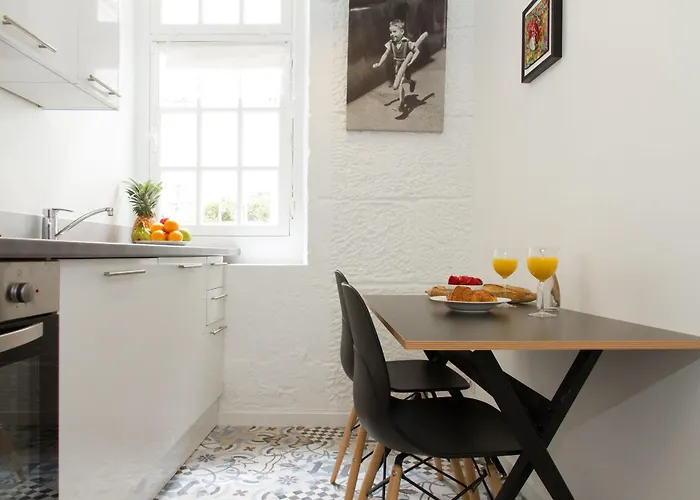 Bnbnova - St Germain Des Pres - 2br Appartamento